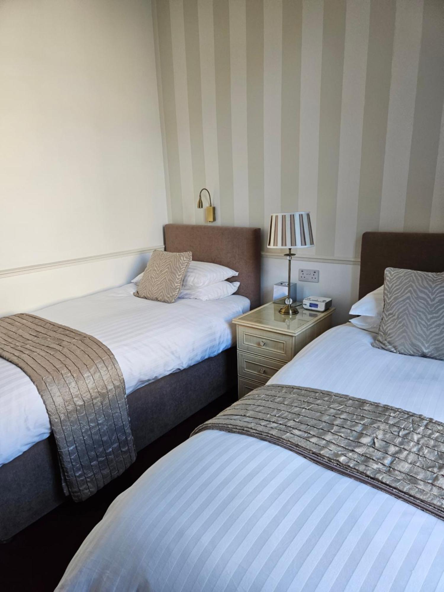 Highfield Guest House Единбург Екстериор снимка
