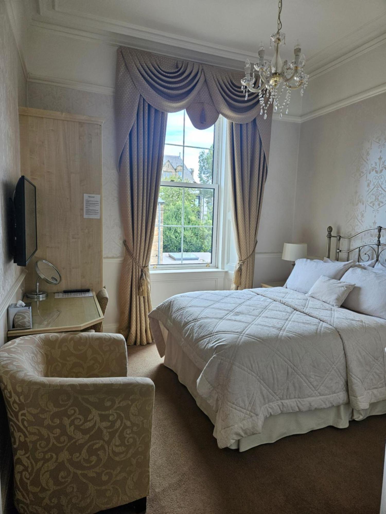 Highfield Guest House Единбург Екстериор снимка