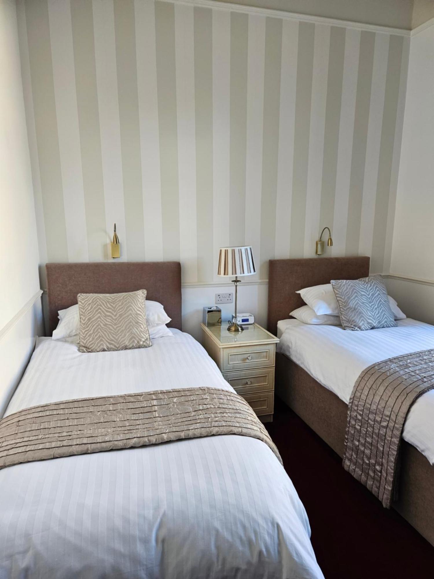 Highfield Guest House Единбург Екстериор снимка