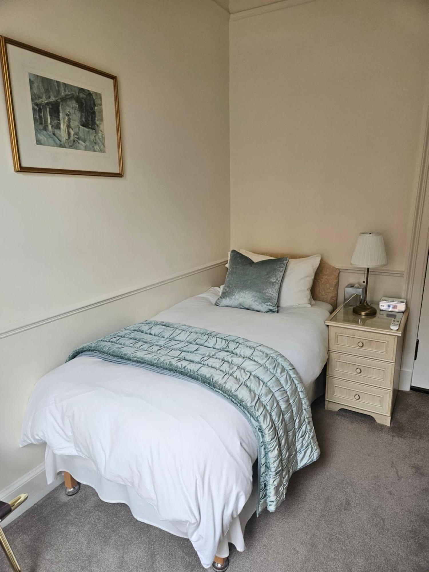 Highfield Guest House Единбург Екстериор снимка